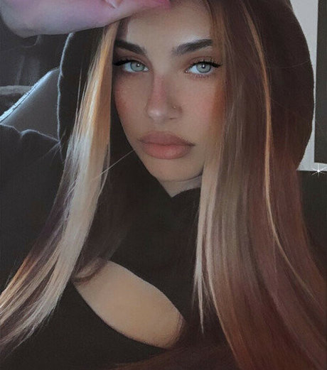 solsticesage nackt kunst galerien