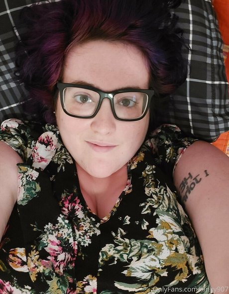 kinky907 kunst nackte galerien