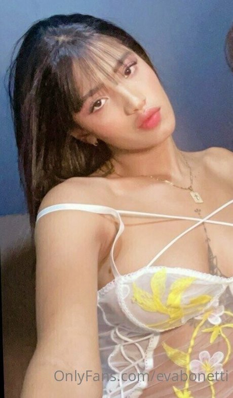 evabinetti model exklusive foto