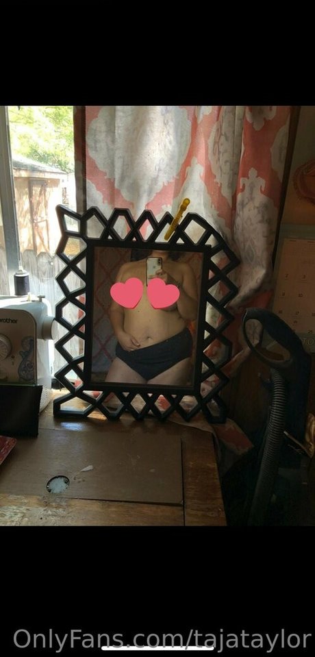 tajataylor erwachsene akt foto