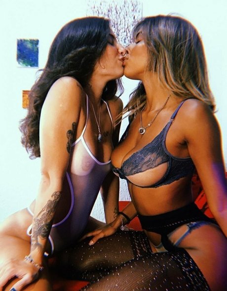 Onemorecum porno hd bilder