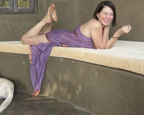 Sadie Frost schöne akt foto