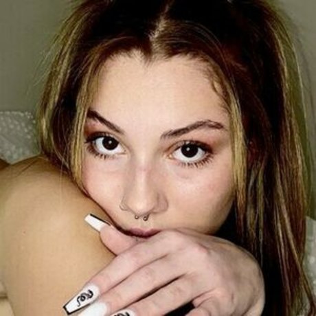 fayofficial freie nackten archiv