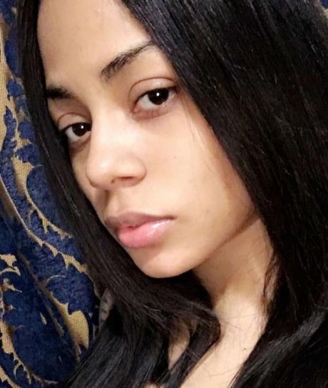 Strella Katt nacktheit erwachsene bilder