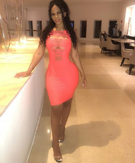 asiatisches teen solo onlyfans hd perfekte bild