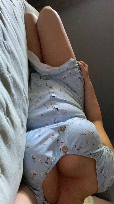 Emilygoodandterrible model top galerie