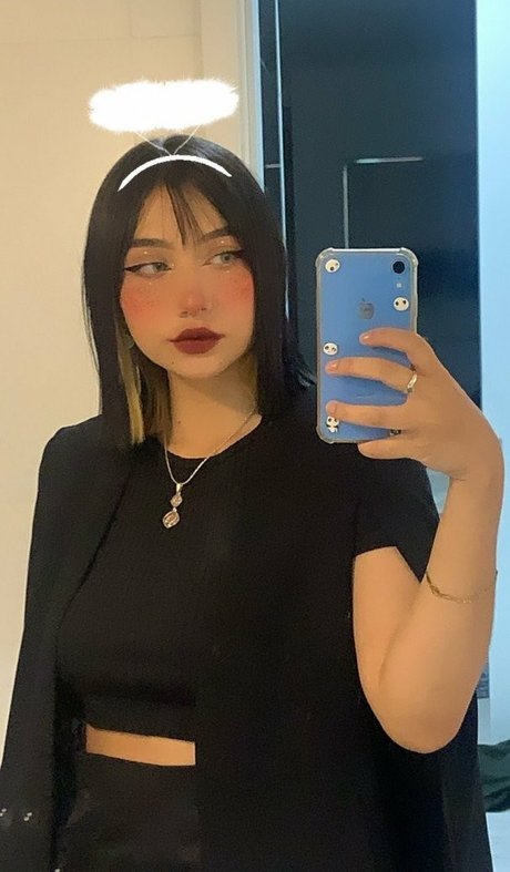 Tani Castaneda freie exklusive fotos