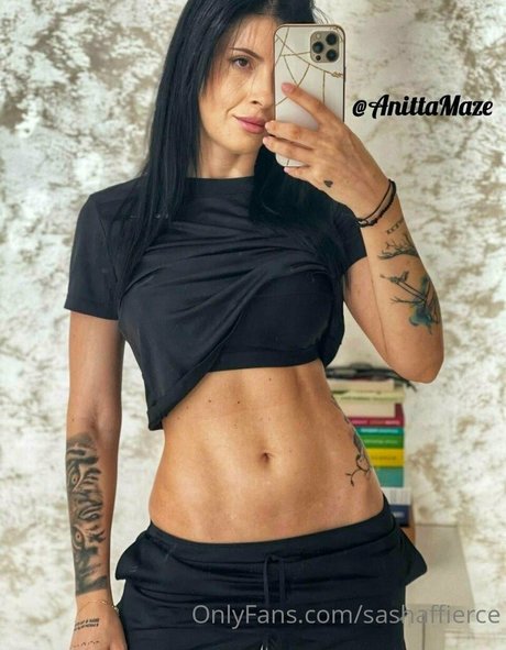 sashaffierce xxx exklusive bild