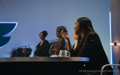 rebeccaminkoff model nacktheit galerien