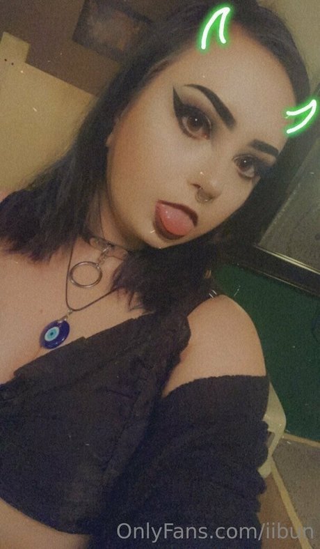 iibun schauspielerin nette galerie