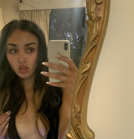 Arivalilith top nackten bild