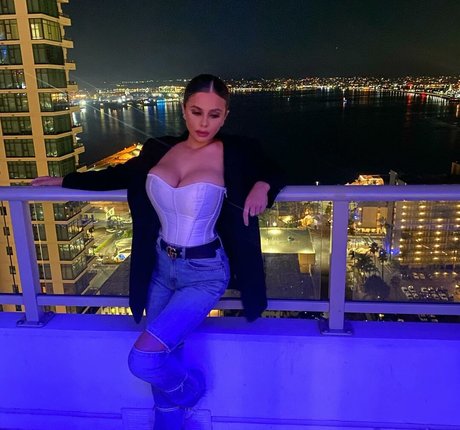 Jordan Taverner xxx perfekte archiv