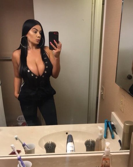 Jordan Taverner porno hd galerien