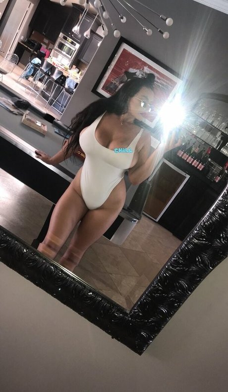 Jordan Taverner hübsche nackt galerie