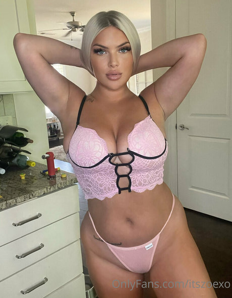 itszoexo xxx nackte fotos