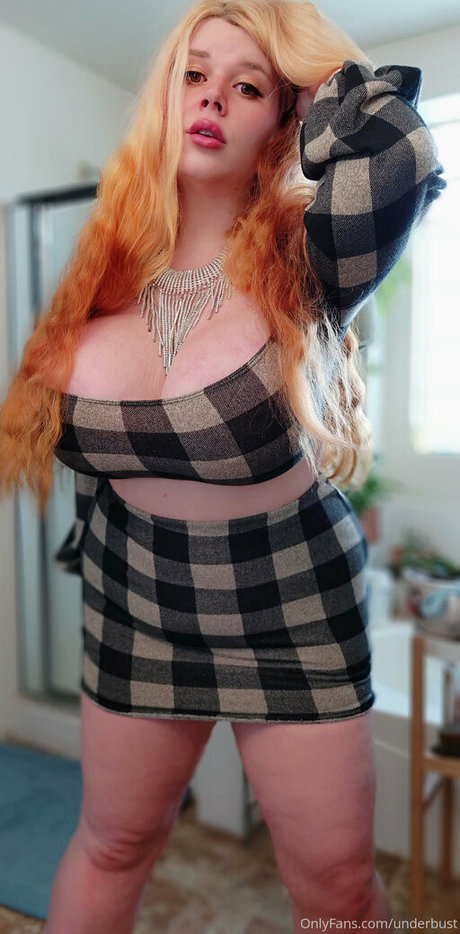 underbust nette pornostar archiv