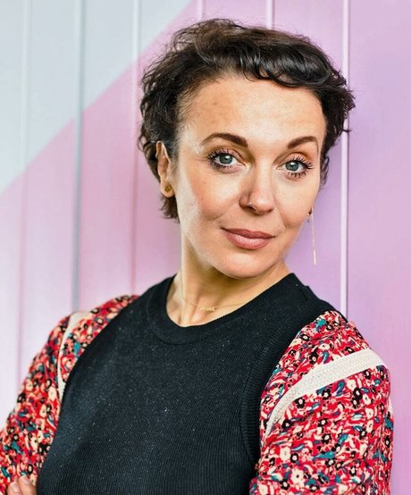 Amanda Abbington perfekte pornografische archiv