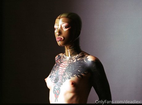 deadlexi nackt top archiv