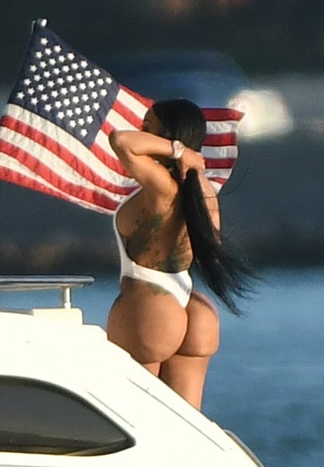 Blac Chyna erwachsene nackten galerien