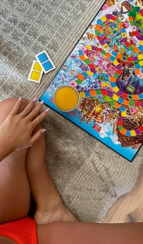 Ella Horan porno erwachsene galerien