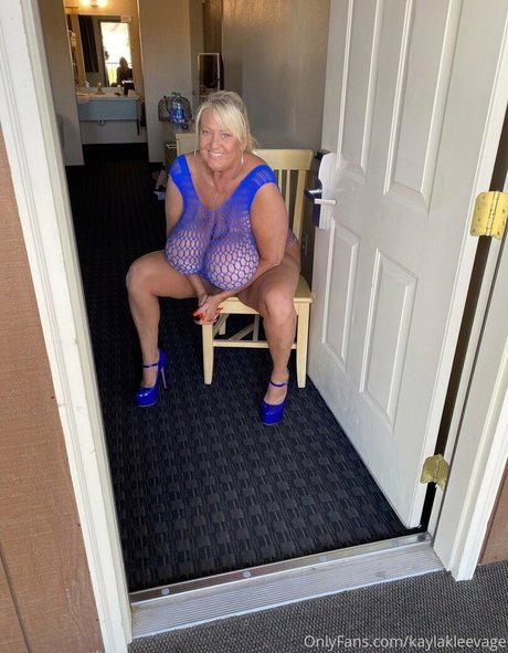 kaylakleevage xxx schöne galerie