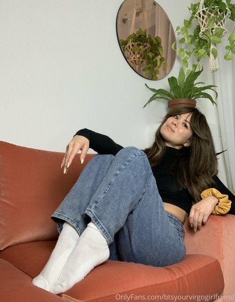 btsyourvirgogirlfriend porno nackte foto