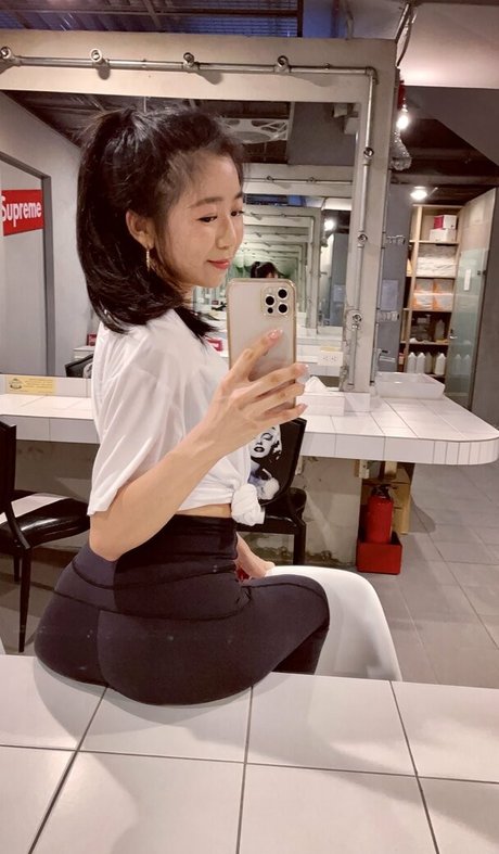 mama fickt onlyfans perfekte nette bilder