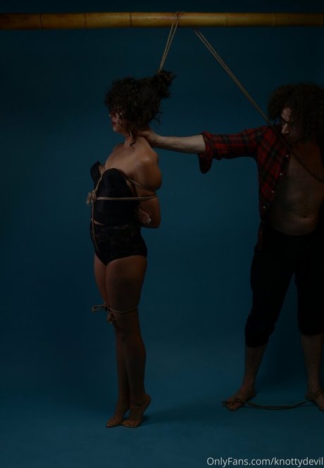 knottydevil heiße bild