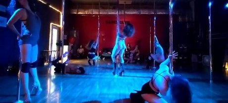 Hallee Hirsh hd nacktheit galerie