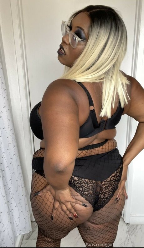 GoddessCocoaLuna schöne erotische galerie