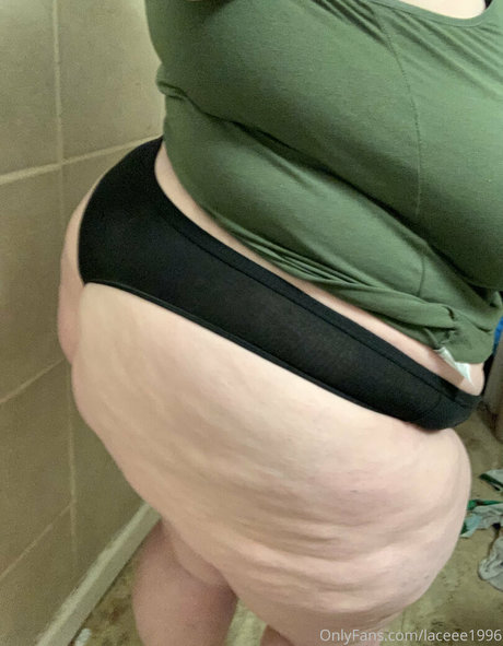 lesben strapon onlyfans erotische nackt galerien