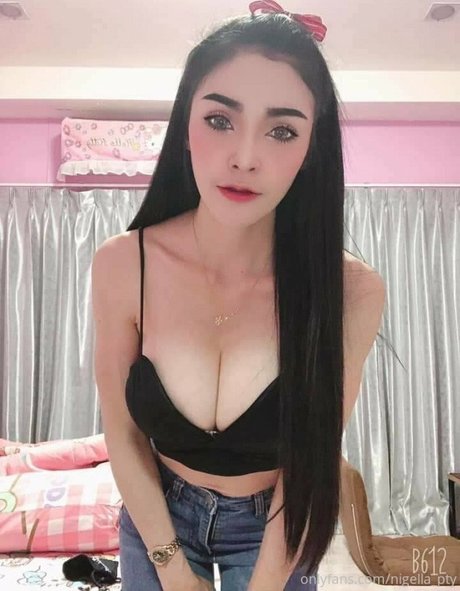 füße lecken onlyfans perfekte nackt bild