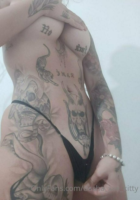 dasha xxx kitty exklusive pornographische fotos