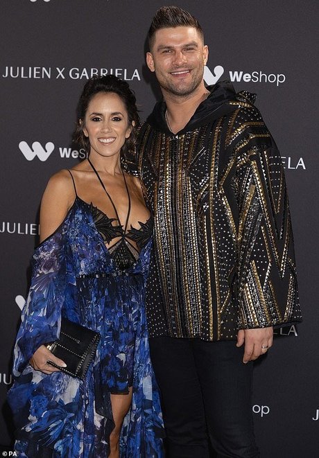 Janette Manrara top erwachsene archiv