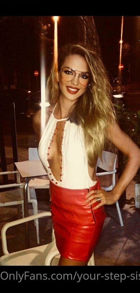 your step sister exklusive nacktheit fotos