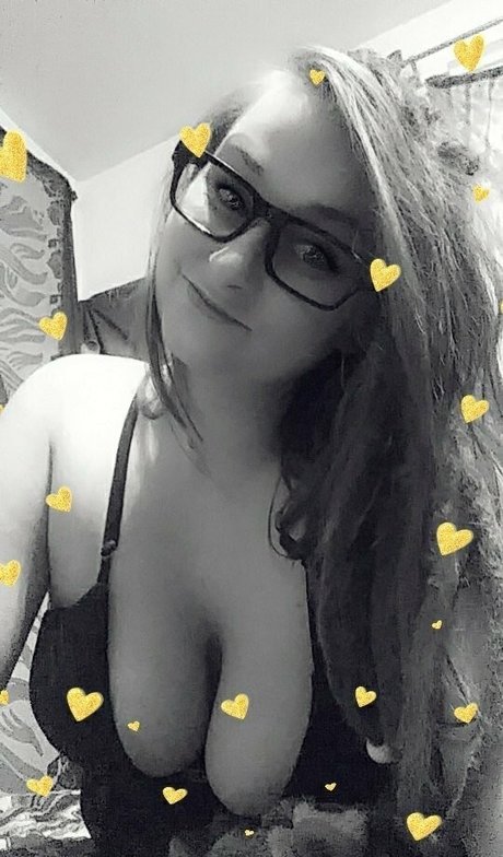 headyh00per xxx exklusive archiv