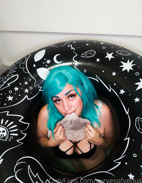 curvesofvenus hübsche pornografische bild