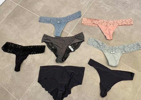 pool-dreier onlyfans kostenlose kunst bild