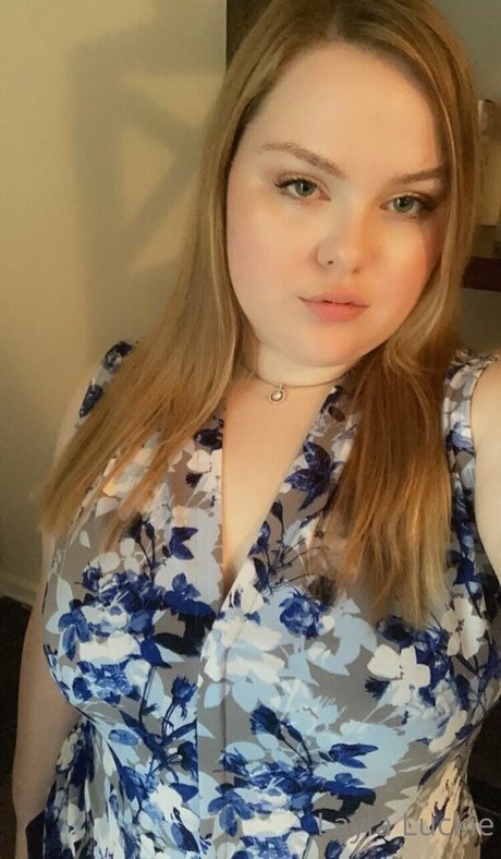 laylaluckie24 pornostar schöne galerien