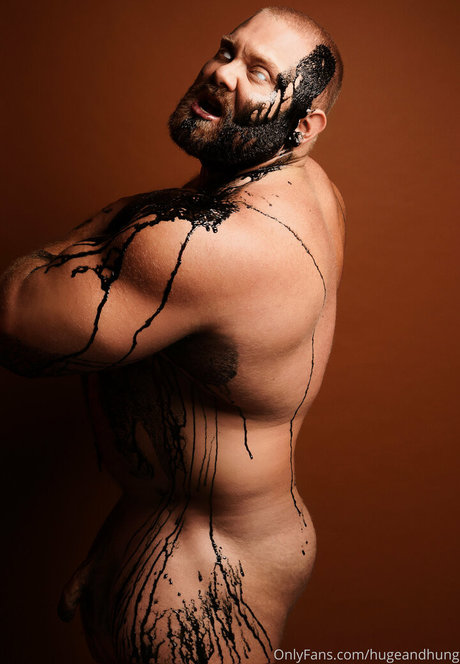 hugeandhung porno pornostar fotos