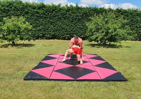 hugeandhung beste erotische bild