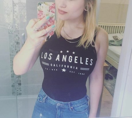 Honey And Sulphur xxx nackt bild