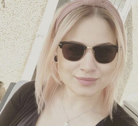 Honey And Sulphur porno perfekte foto