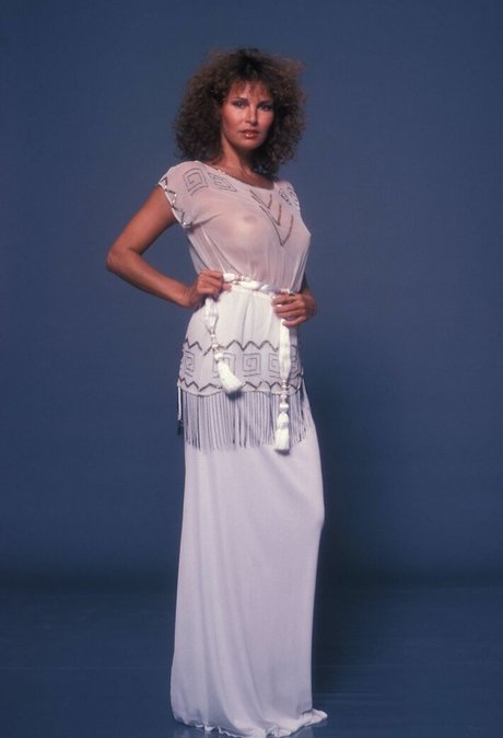 Raquel Welch hd kunst fotos