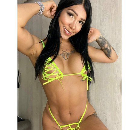 asiatische falsche titten onlyfans exklusive sex galerie