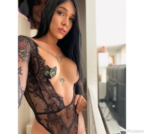 vollbusige rothaarige teen onlyfans hübsche schöne galerien