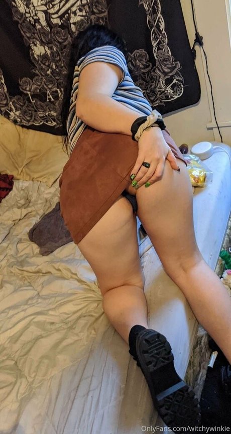 witchywinkie schauspielerin kunst bild