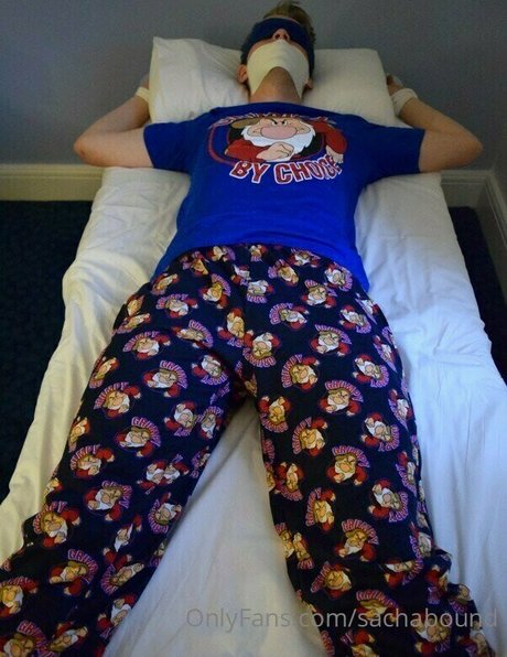 sachabound nacktheit pornografische bild