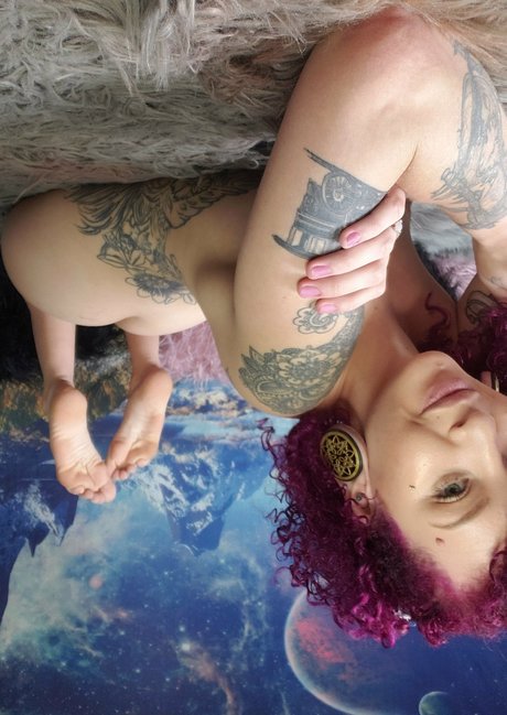 asiatische berühmte onlyfans kunst nackt archiv