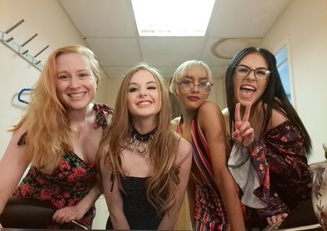 navajo-onlyfans nacktheit erwachsene archiv